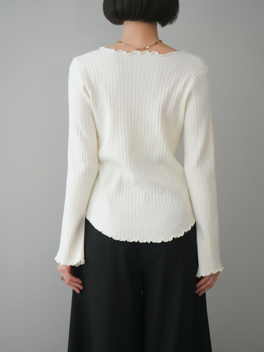 [予約]レースネックレースアップリブニットトップス/ivory