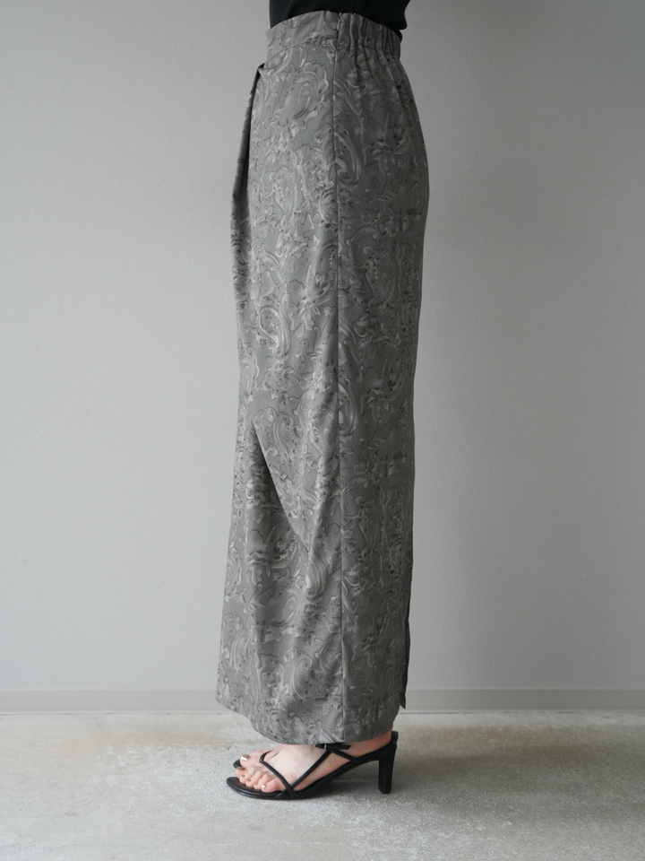 [予約]ペイズリープリントタックIラインスカート/グレー
