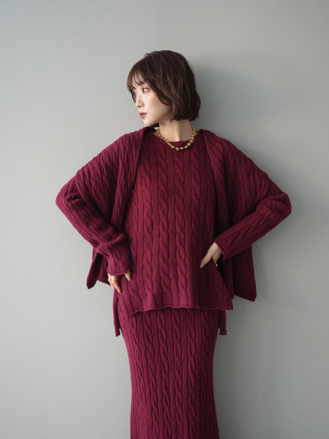 [SET]ストール付ケーブルニットプルオーバー&ロングスカートSET UP+選べるアクセセット(2set)