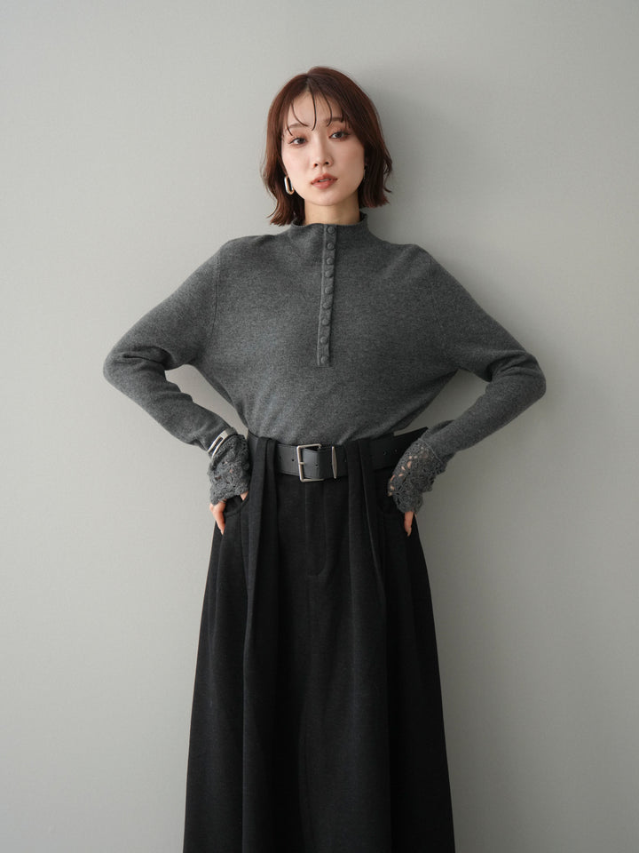 [予約]袖スカラップレースフロントボタンウールニットトップス/gray