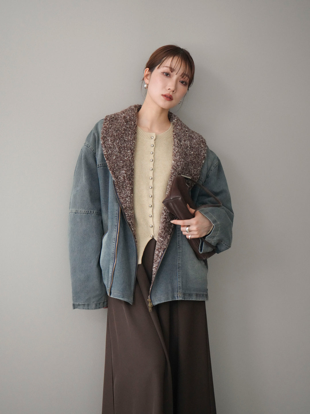 [SET]ミックスボアデニムジャケット+シルバーボタン畦編みニットカーディガン+テープベルトタックバギーパンツ(3set)