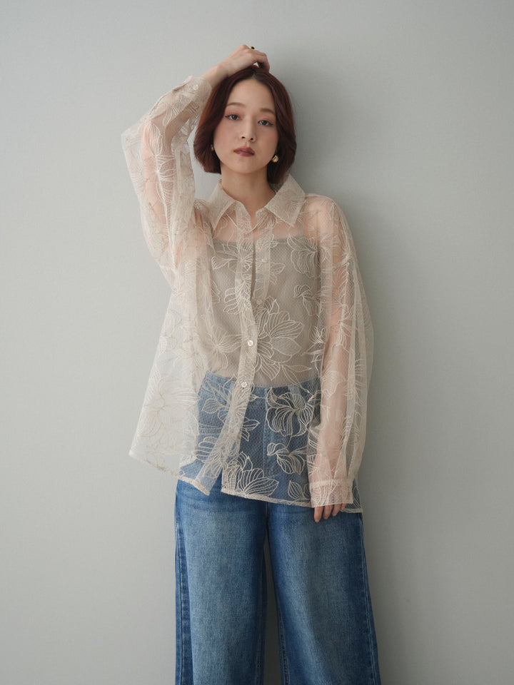 [予約]チュールフラワー刺繍オーバーシャツ/ecru