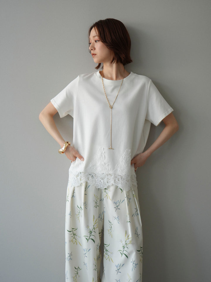 【套裝】蕾絲拼接方領T卹+印花束腰褲（兩件組）