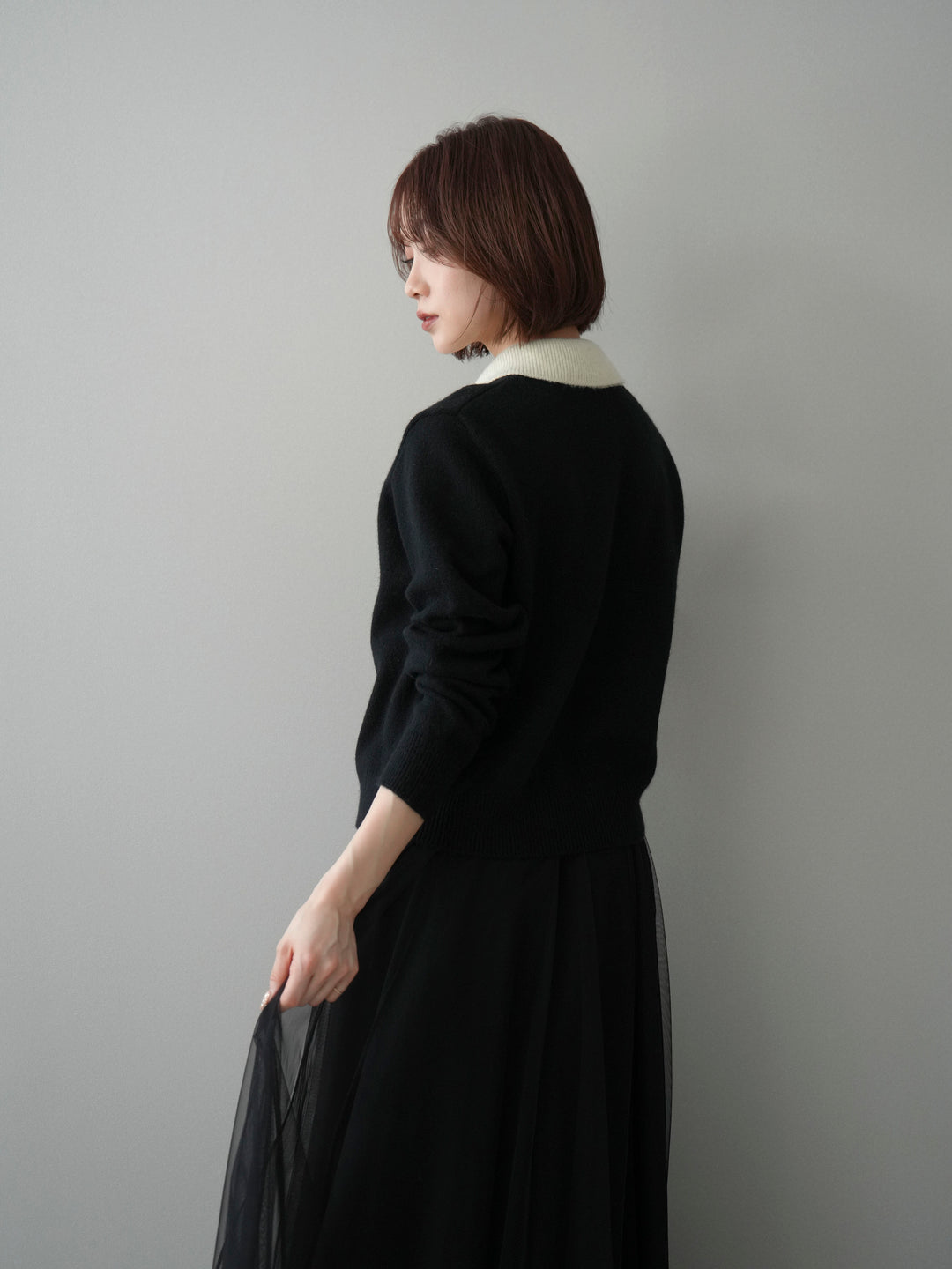 [予約]デザイン襟ニットカーディガン/black