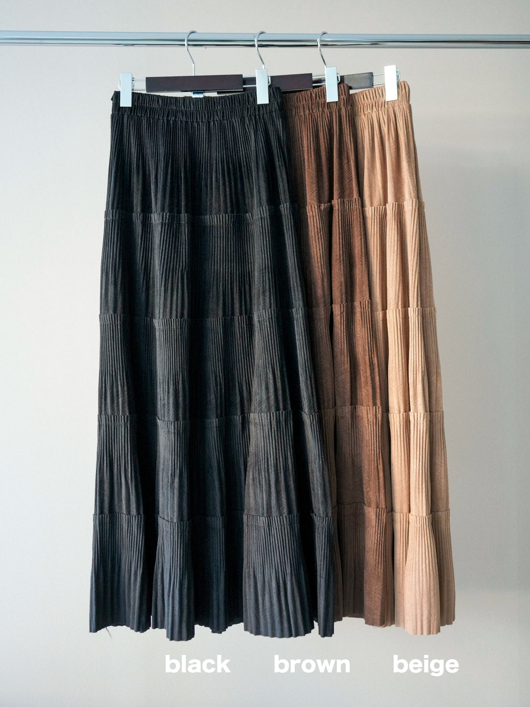 [SET]Vネック配色レイヤードスリットニットトップス+型押しスエードティアードプリーツスカート(2set)