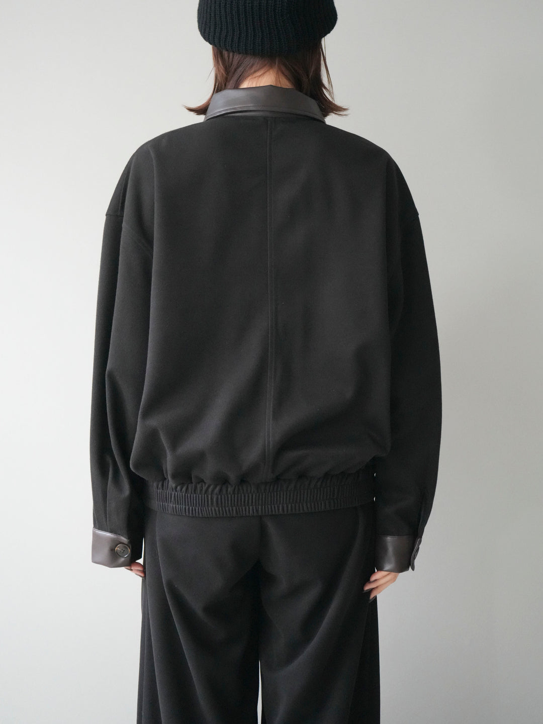 [予約]レザー襟配色パイピングブルゾン/black