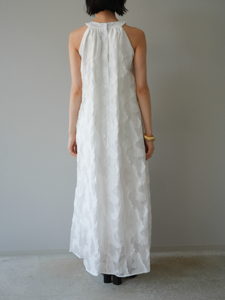 【預購】提花掛脖洋裝/白色