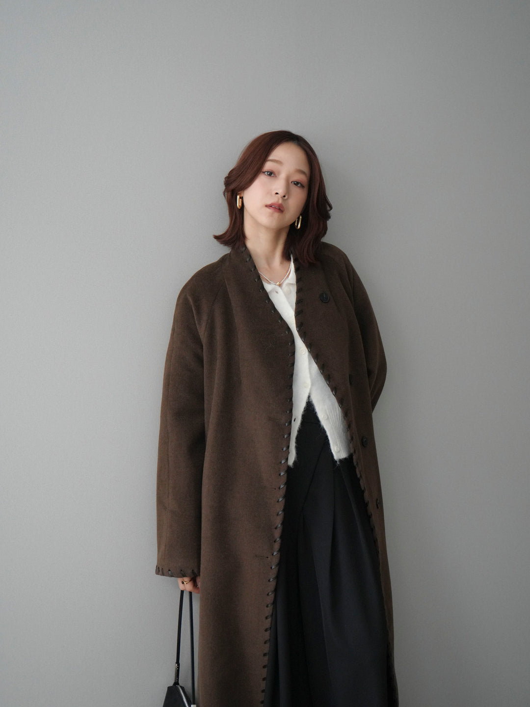 [SET]ハンドステッチ裏中綿ロングコート+モヘア衿付きボタンプルオーバー+テープベルトタックバギーパンツ(3set)