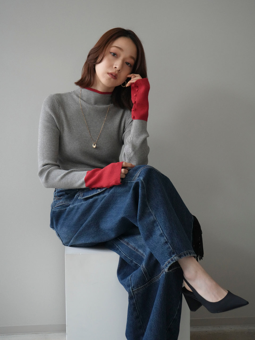 [予約]袖ボタンハイネック配色リブニットトップス/gray