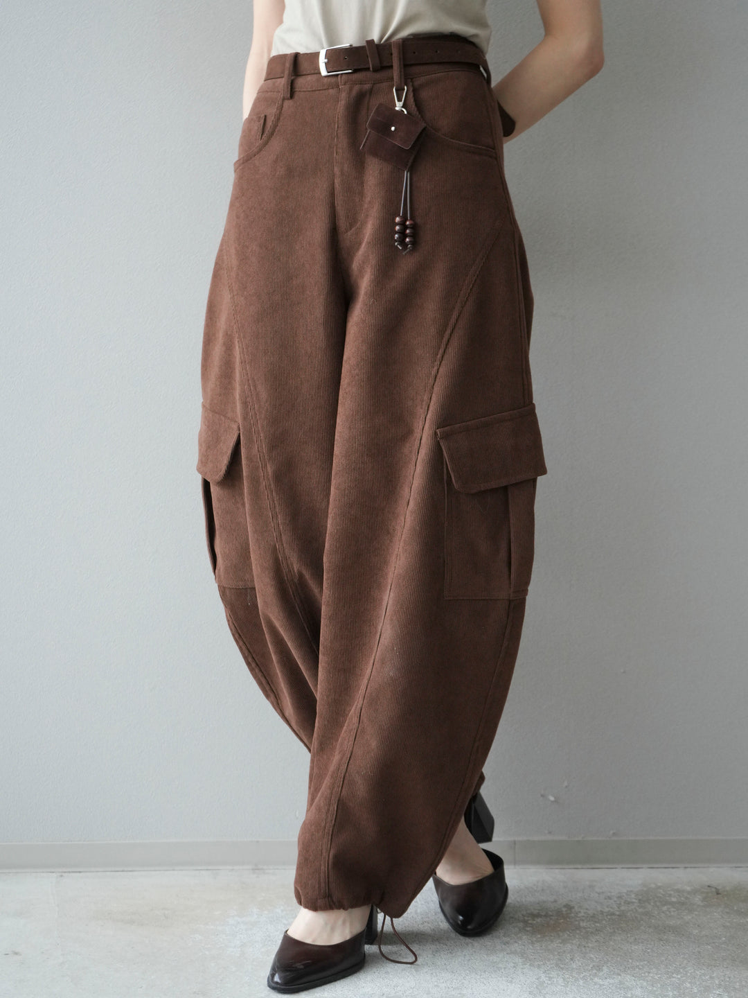 [予約]ベルト付コーデュロイカーゴパンツ/brown