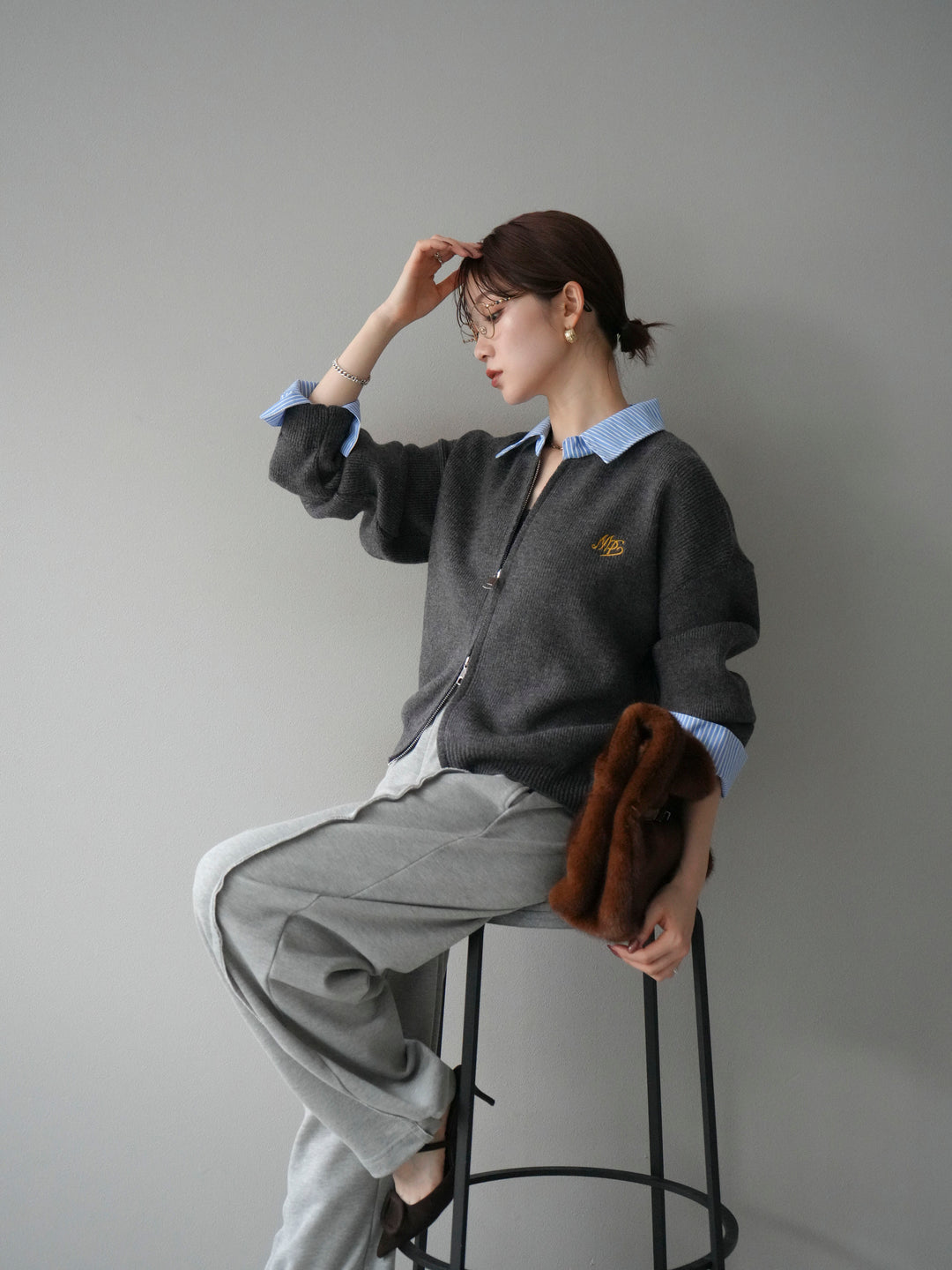 [SET]ストライプシャツレイヤードZIPニットカーディガン+2WAYデザインスウェットパンツ(2set)