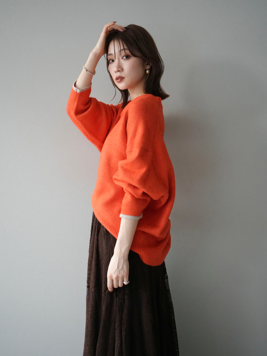 【預購】V領拼色袖針織套頭衫/橘色