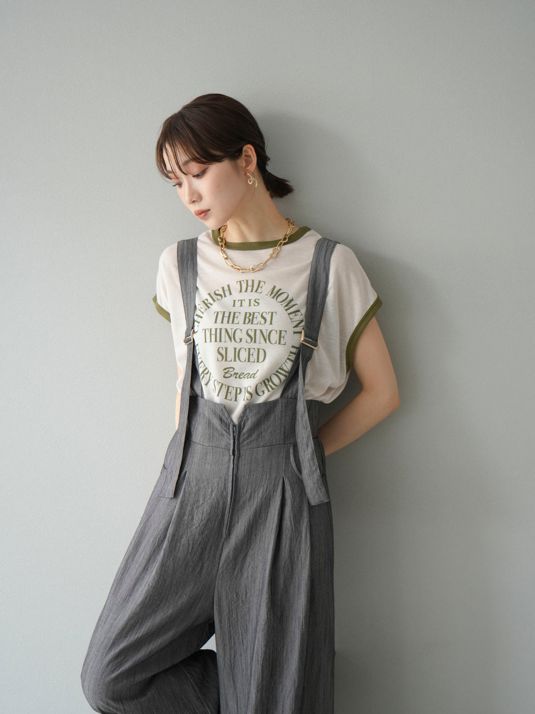 [SET]ストリングデザインハイウエストサロペット+シアーフライス ロゴプリントT (2set)