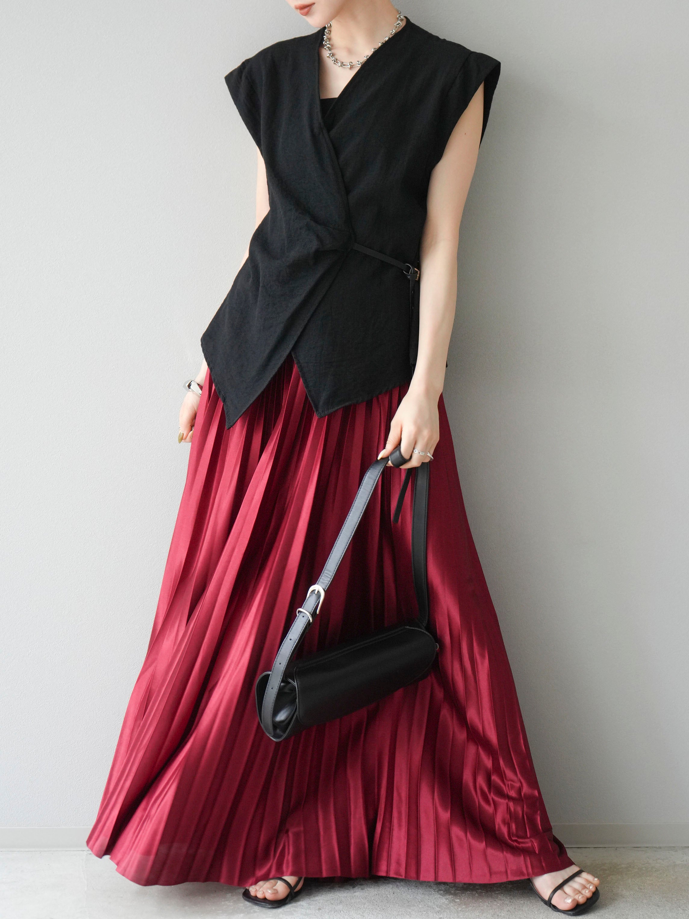 予約]サテンプリーツマキシスカート/ボルドー – Lumier