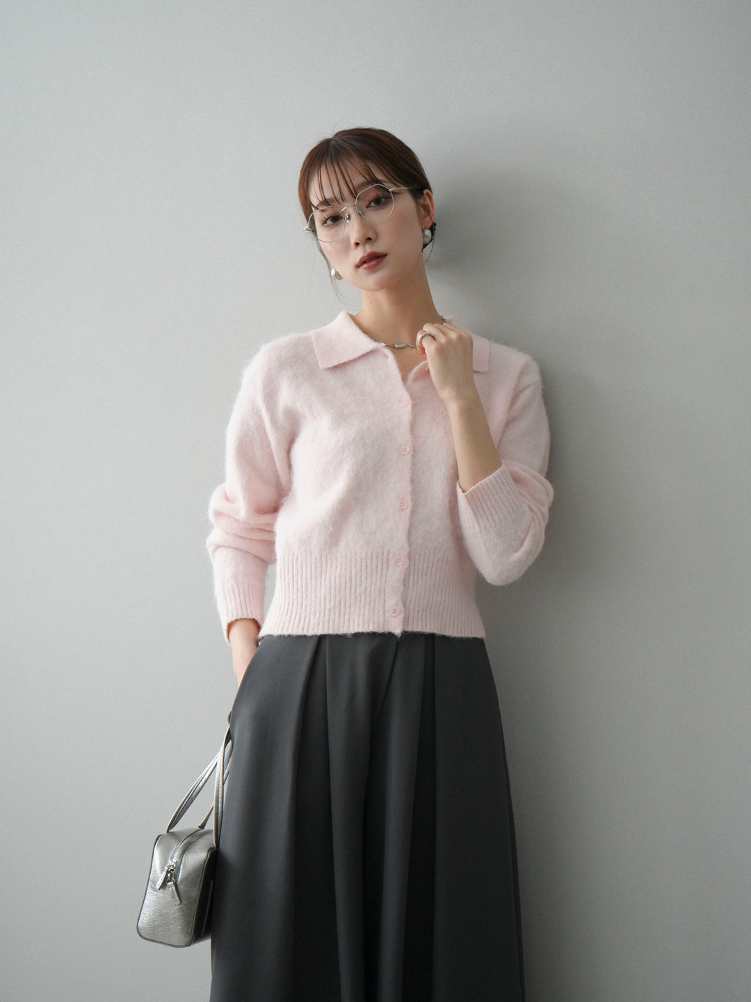 [SET]モヘア衿付きボタンプルオーバー+テープベルトタックバギーパンツ(2set)