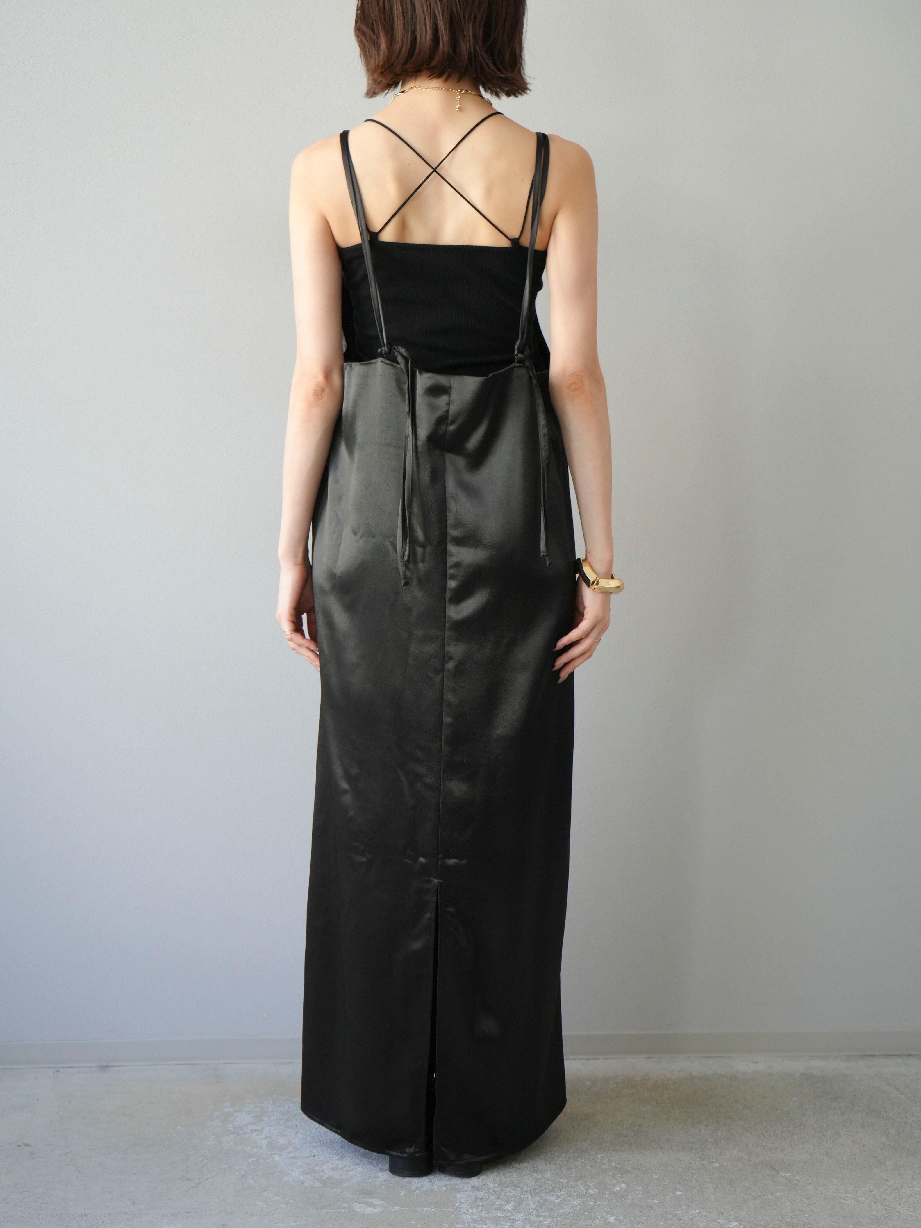 予約]サテンキャミワンピース/ブラック – Lumier