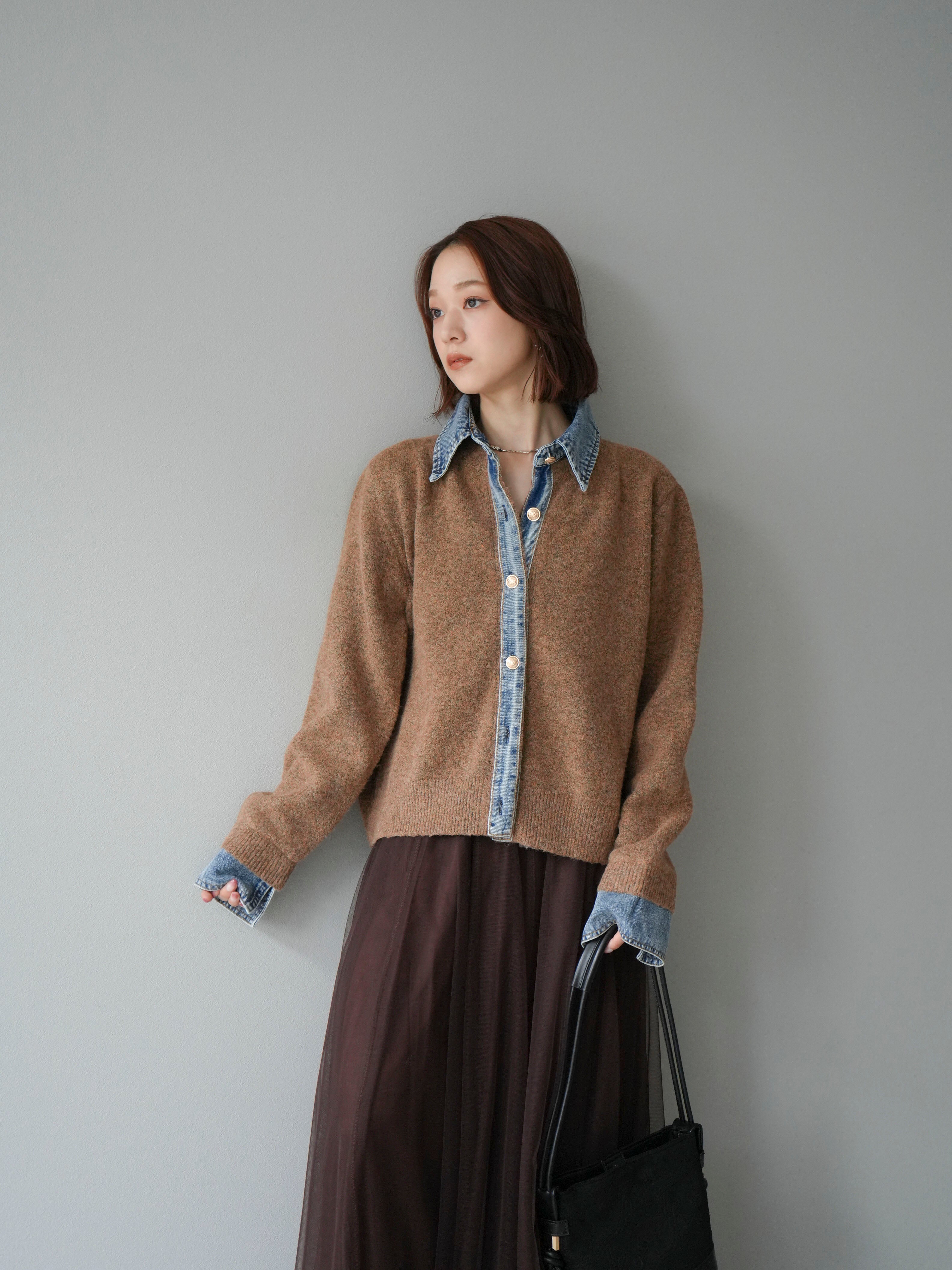予約]デニム襟ボタンニットカーディガン/キャメル – Lumier