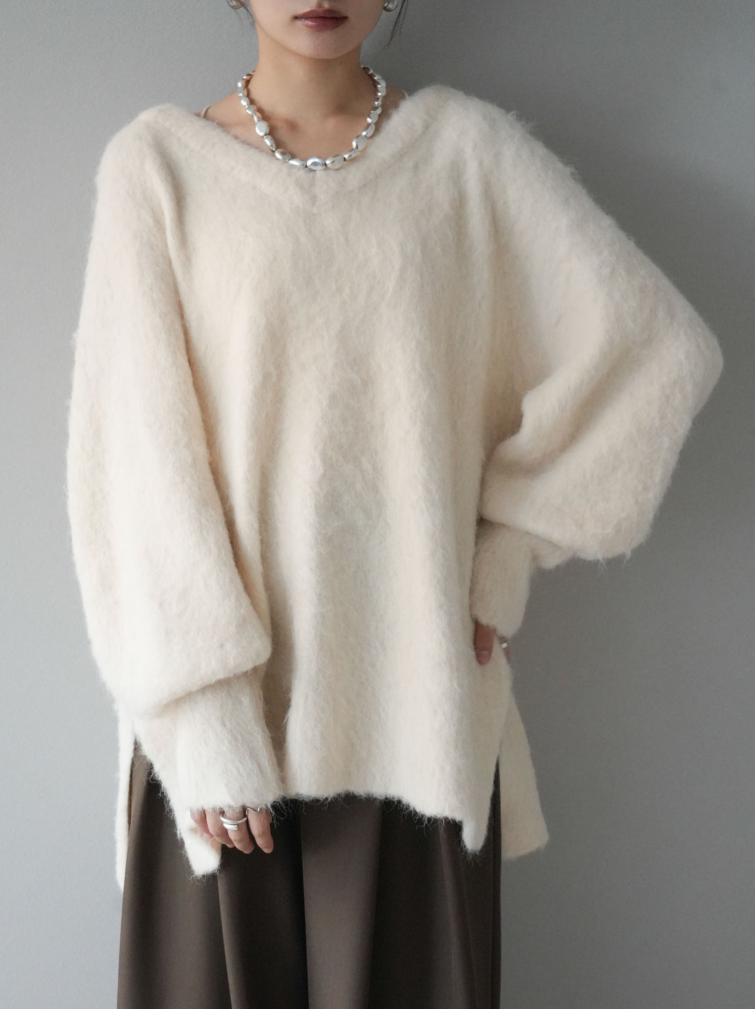 [予約]Vネックオーバーモヘアニットプルオーバー/アイボリー