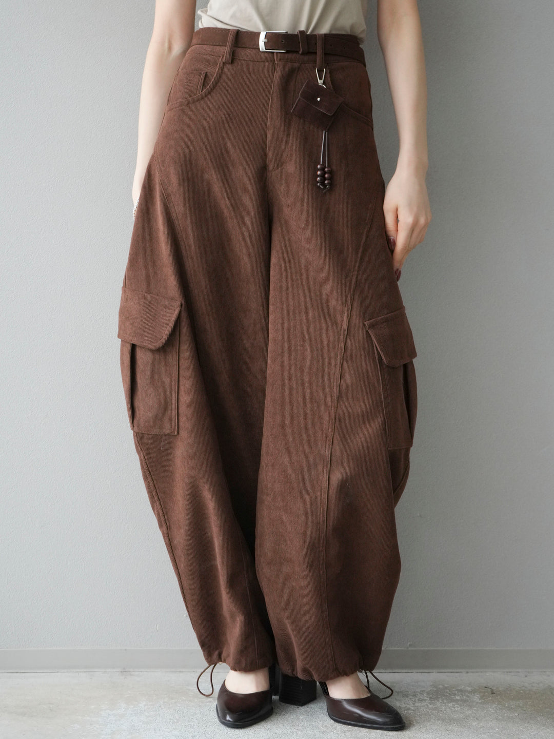 [予約]ベルト付コーデュロイカーゴパンツ/brown