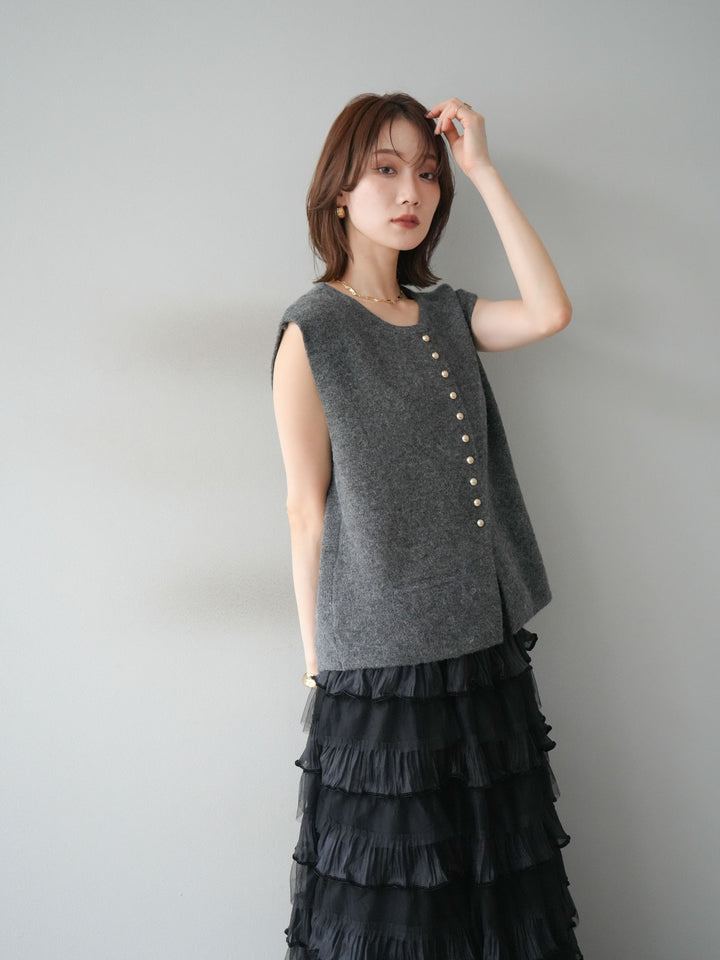 [予約]ゴールドボタンコンパクトニットベスト/ダークグレー