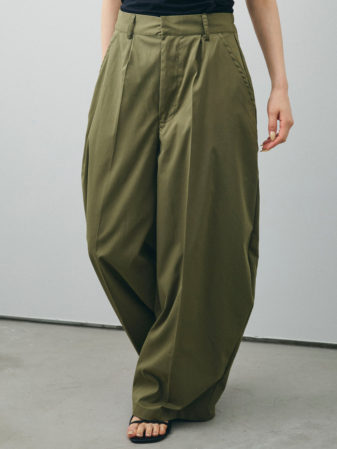 [予約]コクーンワイドチノパンツ/カーキ