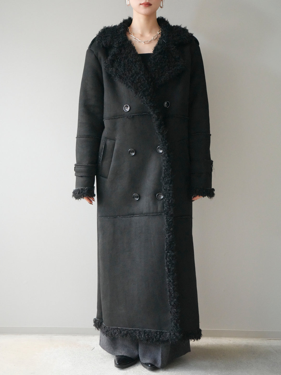 [予約]ムートンロングコート/black