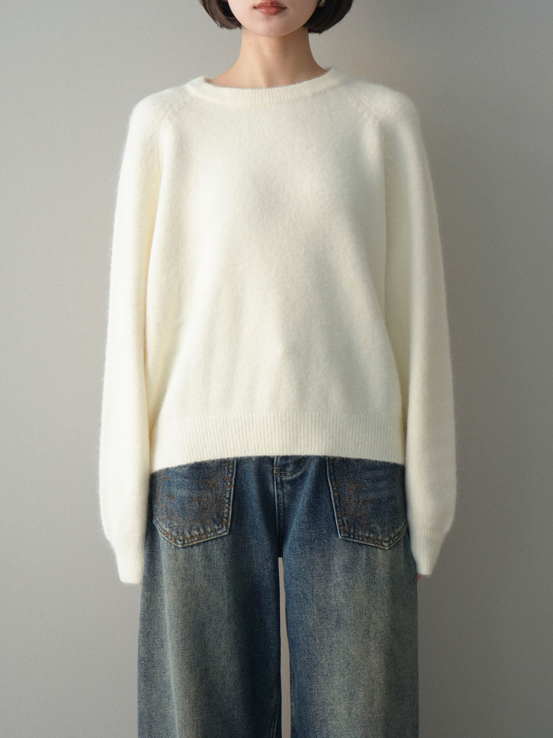 [予約]クルーネックモチモチニットプルオーバー/white