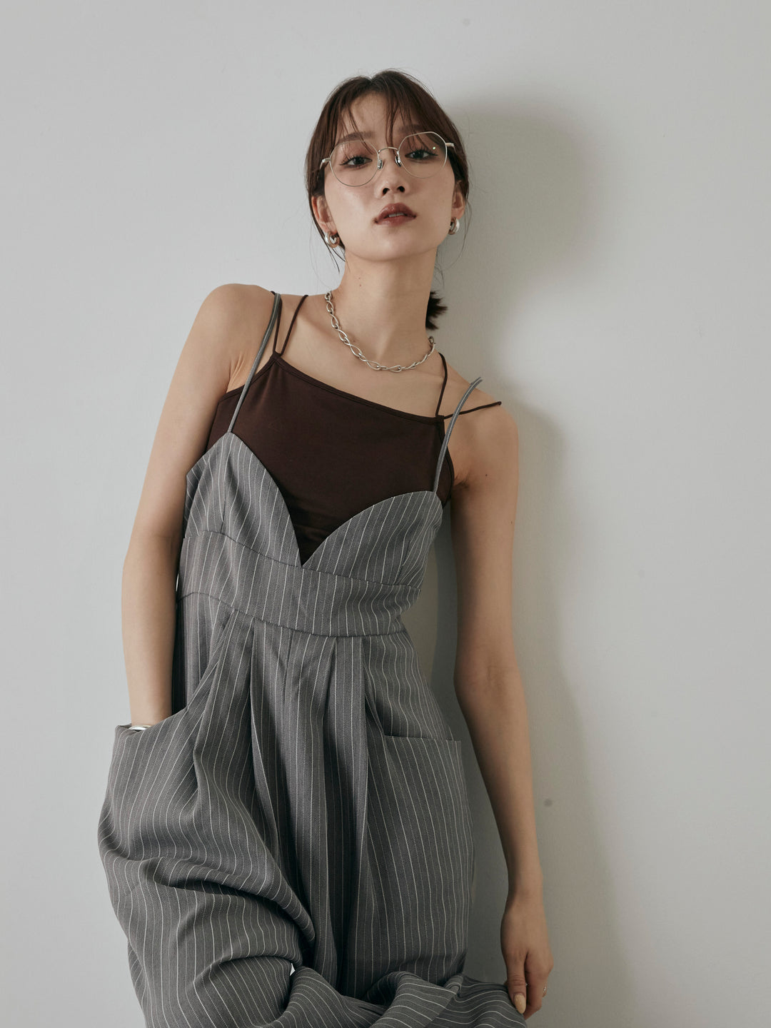 [予約]ヘリンボーンストライプサロペット/チャコール