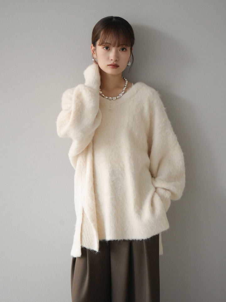 [予約]Vネックオーバーモヘアニットプルオーバー/アイボリー