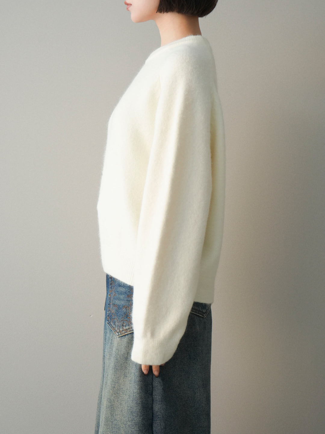 [予約]クルーネックモチモチニットプルオーバー/white