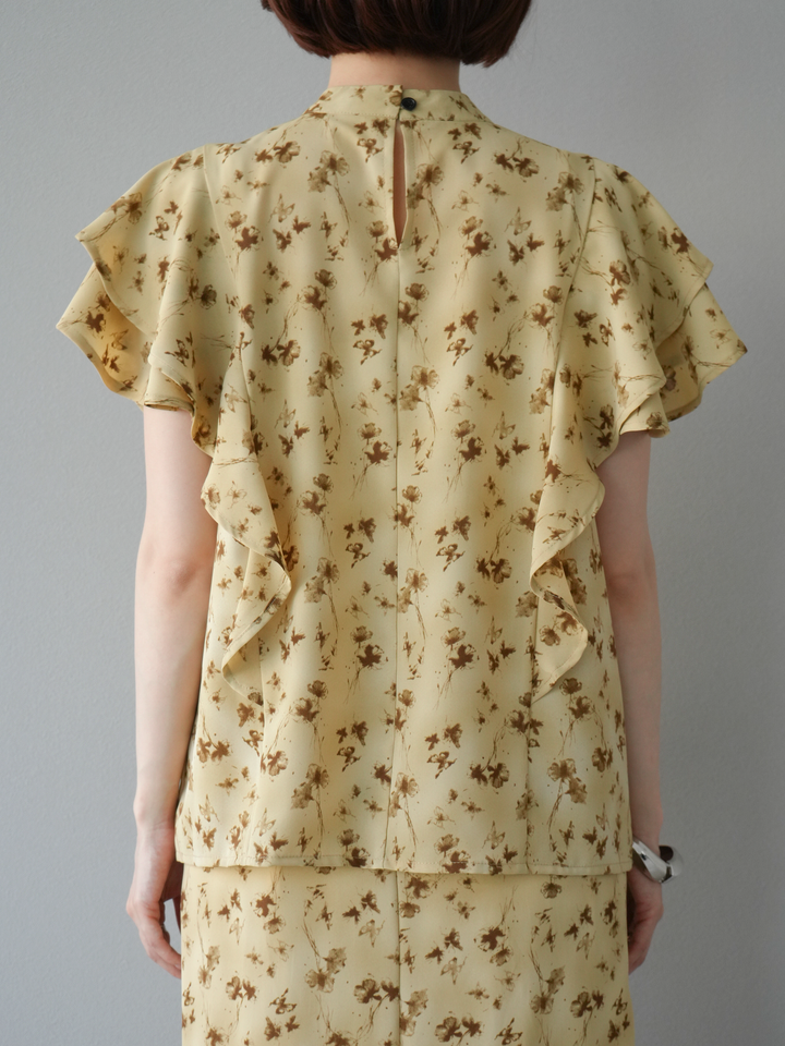 [予約]フラワーモチーフラッフルスリーブブラウス/ベージュ