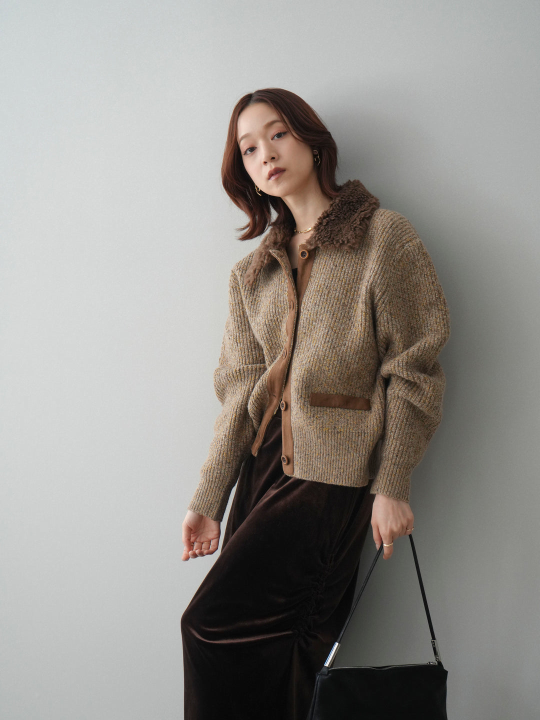 [SET]襟ボアミックスヤーンニットカーディガン+ギャザーベロアスカート(2set)