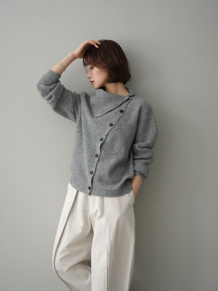 [予約]ハイネックデザインボタンニットカーディガン/gray