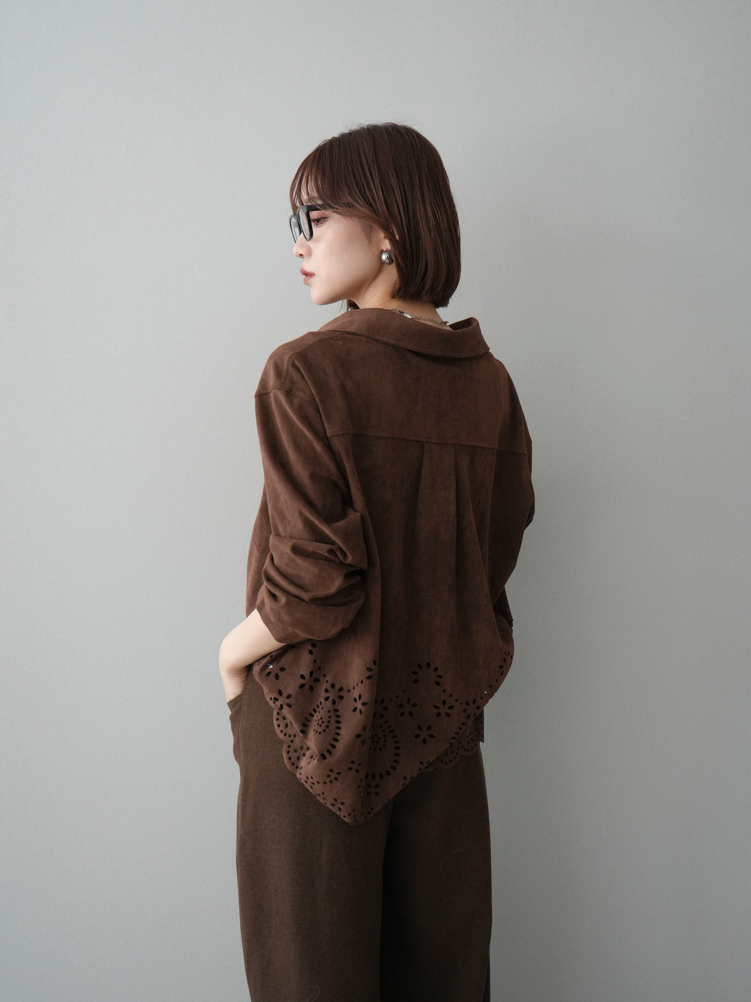 [SET]裾スカラップスエードシャツ+ベルト付起毛コクーンパンツ(2set)