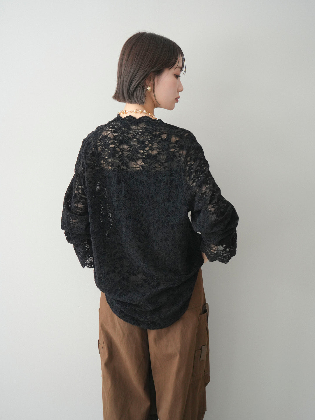 [予約]Vネックレースブラウス/black