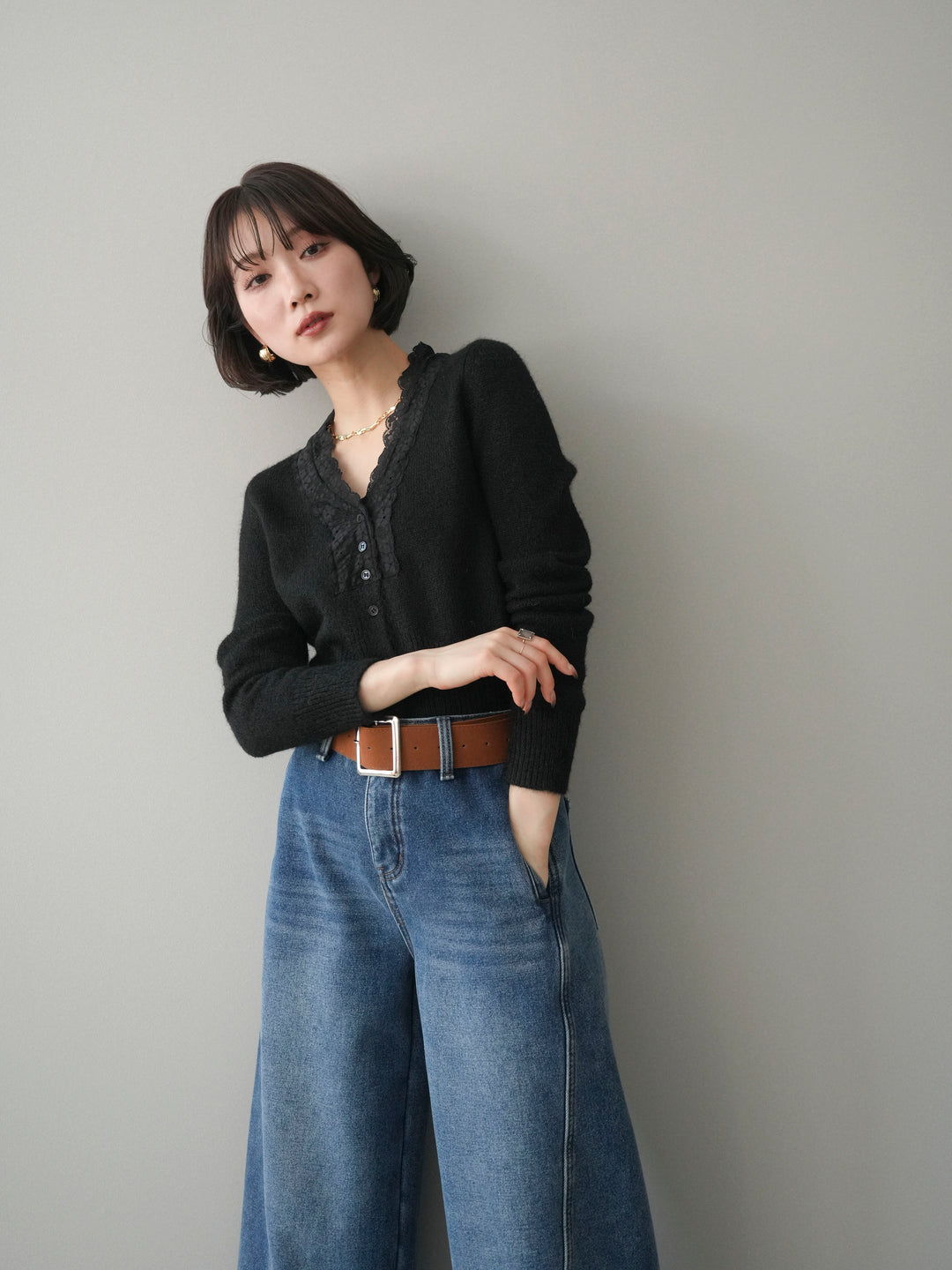 [SET]レースネックコンパクトニットカーディガン+選べるアクセセット(2set)