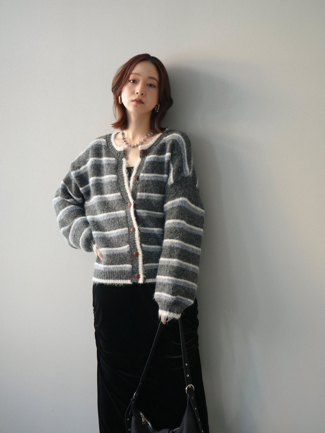 [SET]ウールタッチ配色ボーダーニットカーディガン+ギャザーベロアスカート(2set)