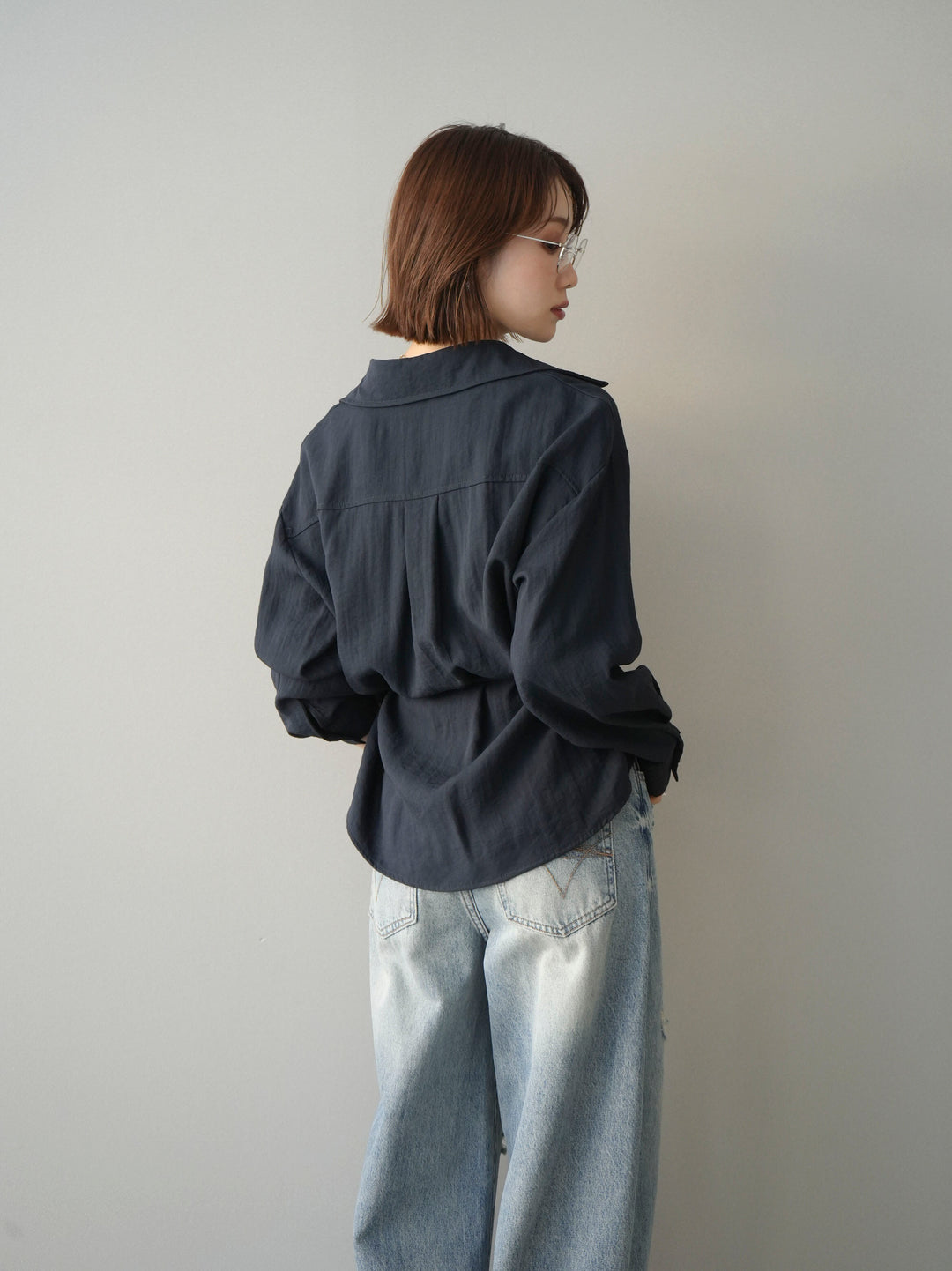 [予約]Vネック変形ラインシャツ/navy