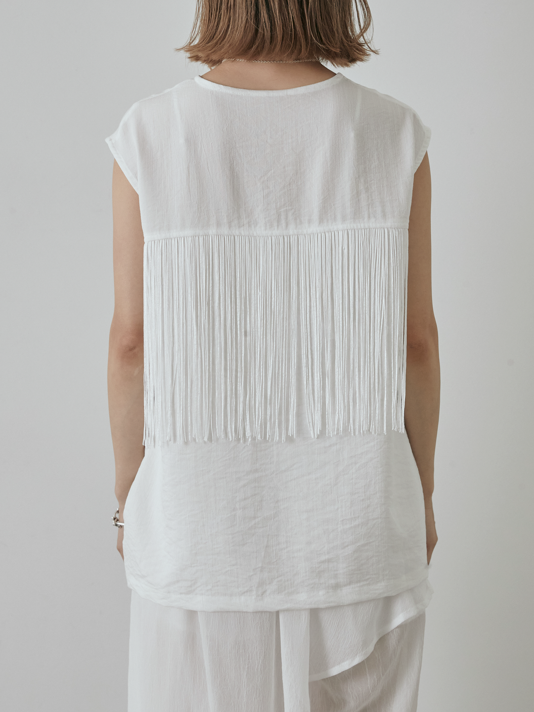 [予約]フリンジノースリブラウス/オフ