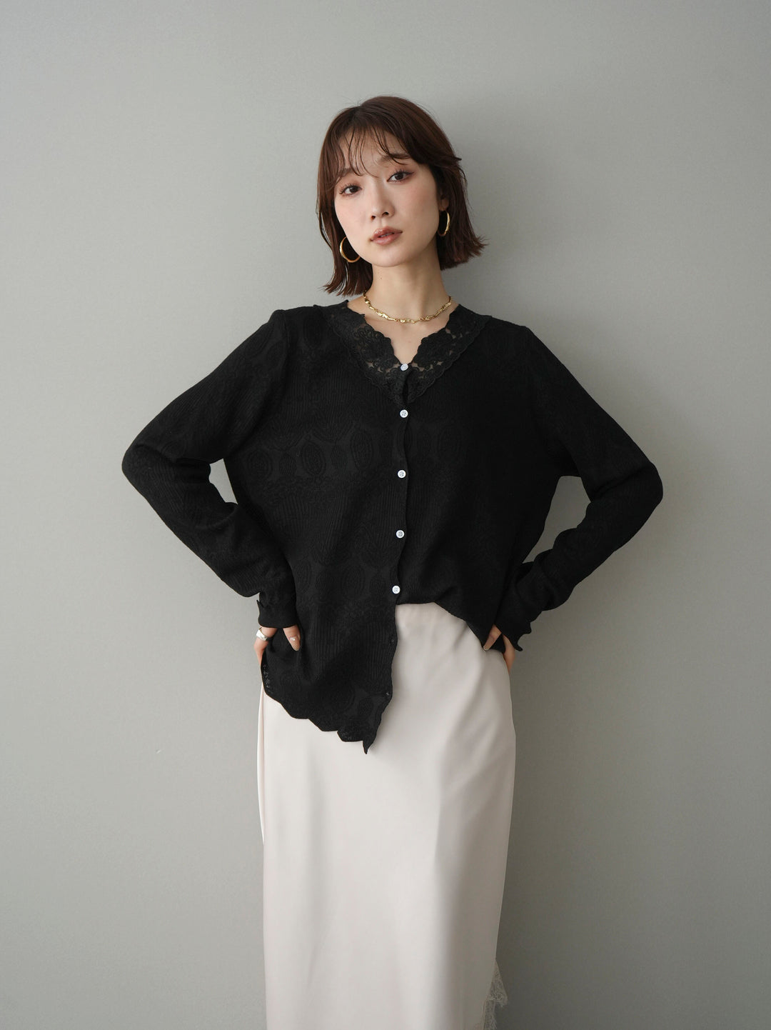 [SET]レースネックジャガードニットカーディガン+センターシームフレアパンツ+サテンライクアシメレーススカート(3set)