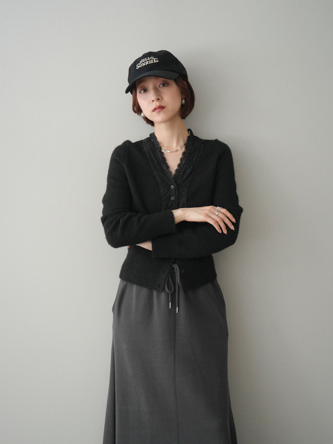 [SET]レースネックコンパクトニットカーディガン+選べるアクセセット(2set)