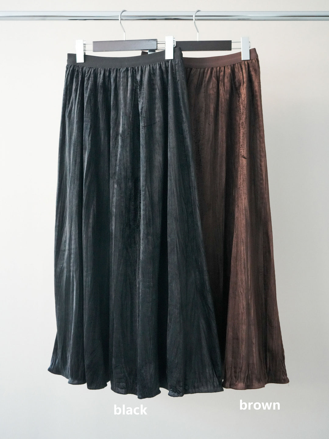 [SET]モヘアタッチレオパード柄ニットカーディガン+ワッシャーベロアプリーツスカート(2set)