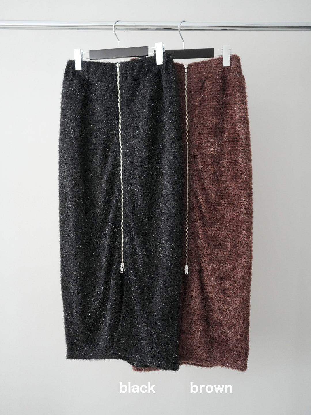 [SET]アンゴラタッチクルーネックニットプルオーバー+ラメシャギーフロントジップスカート(2set)