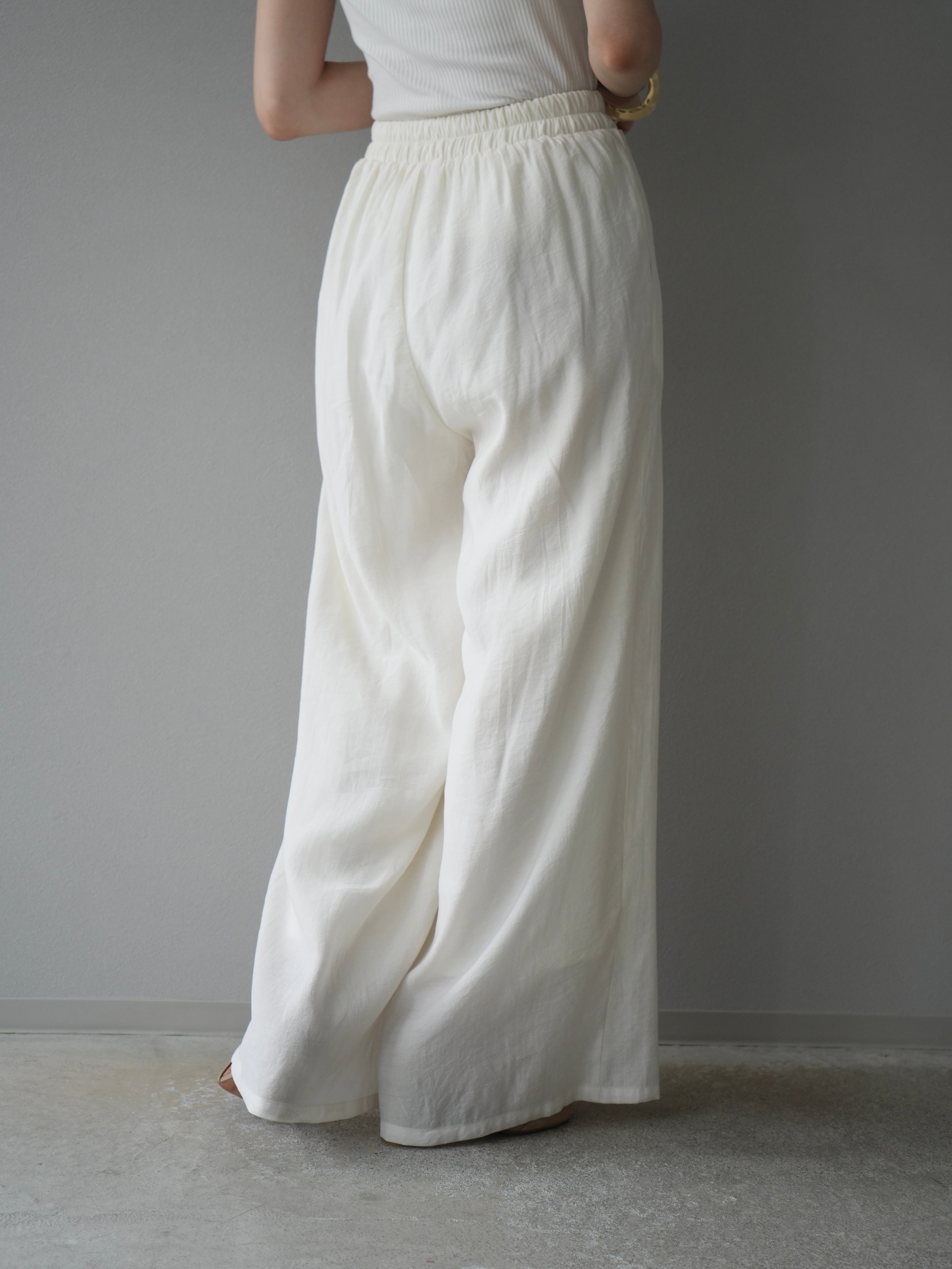 予約]シボ加工イージーワイドパンツ/アイボリー – Lumier
