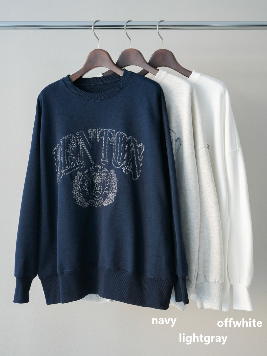 [SET]カレッジロゴ刺繍BIGスウェットプルオーバー+サテンベルトタックワイドパンツ(2set)