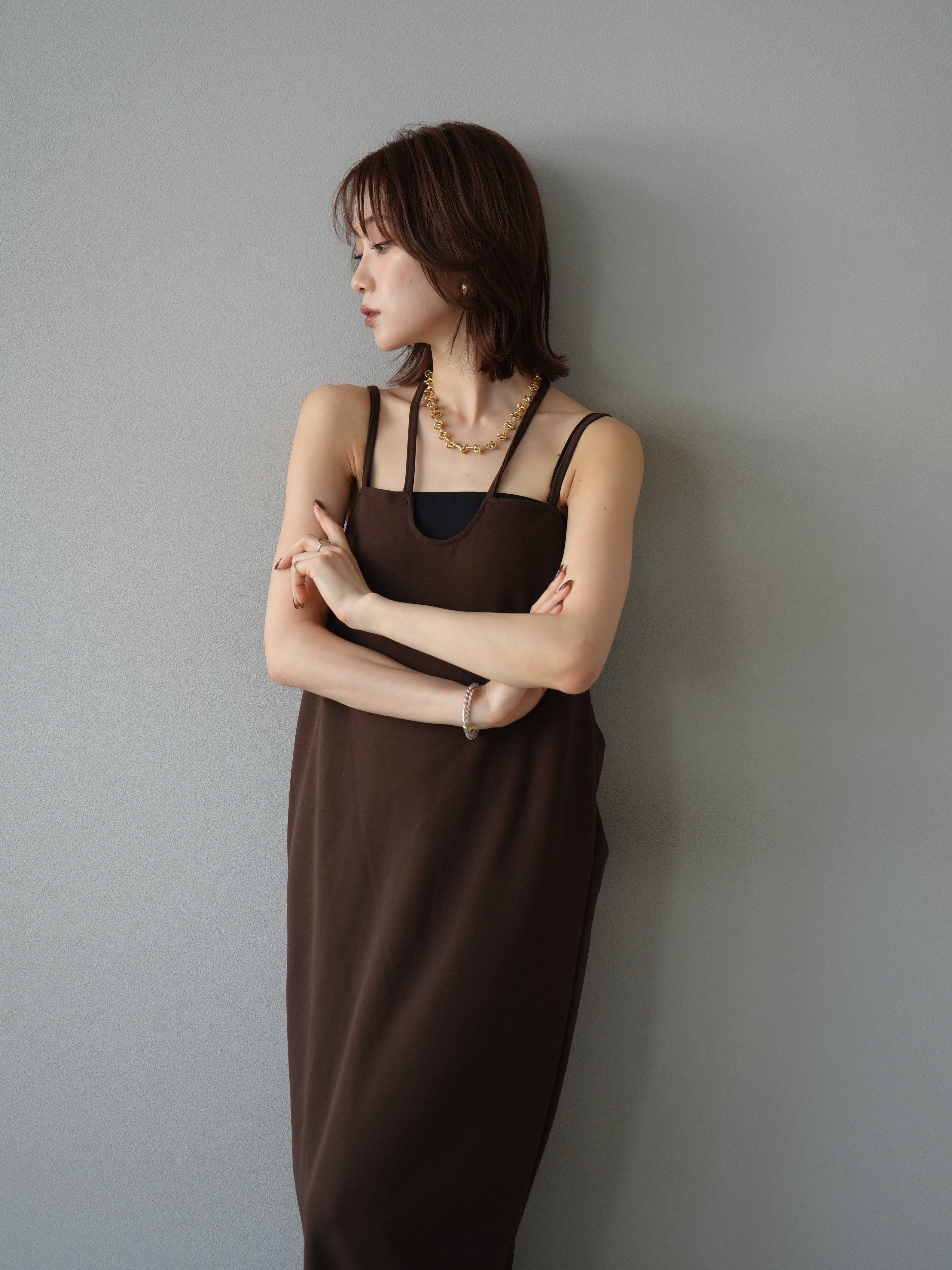 予約]ホルターキャミワンピース/ブラウン – Lumier