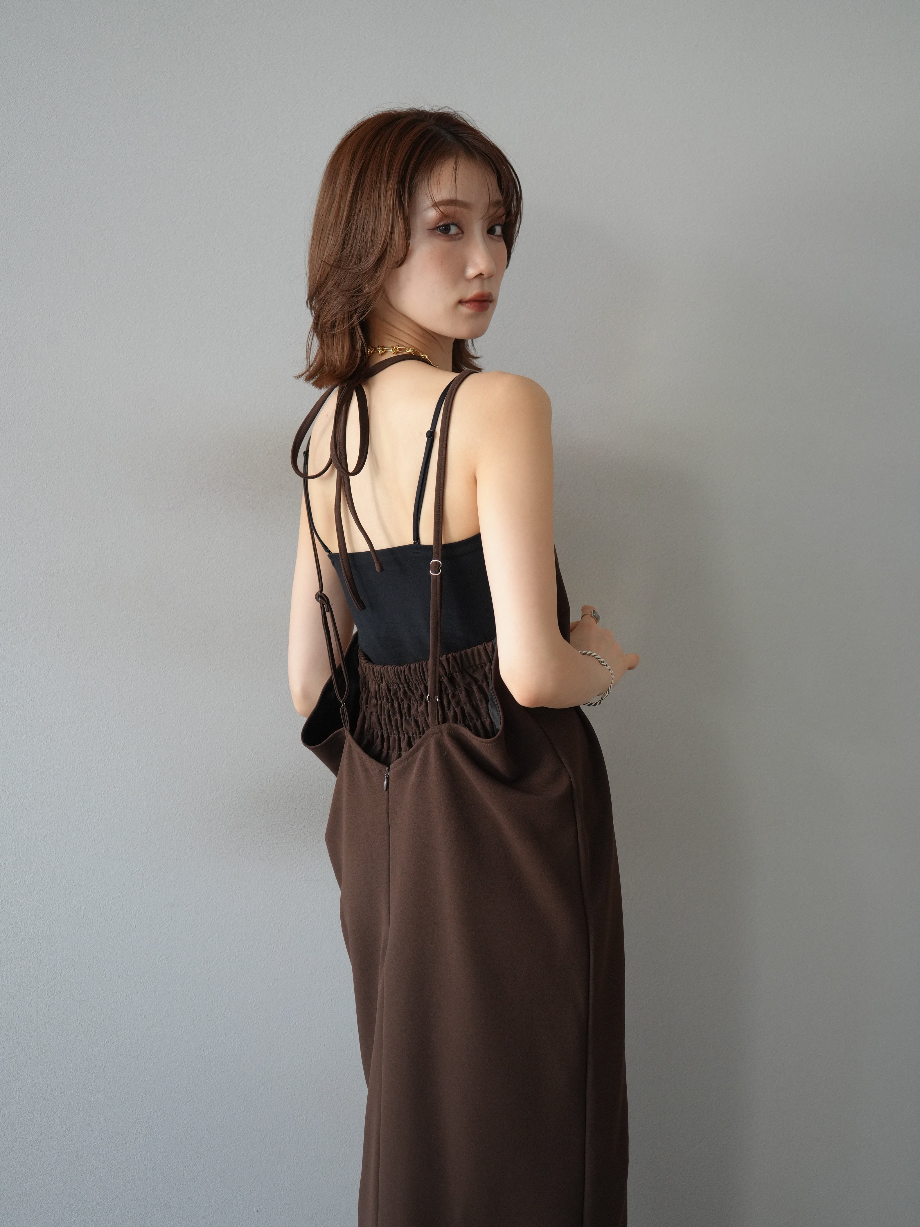 予約]ホルターキャミワンピース/ブラウン – Lumier