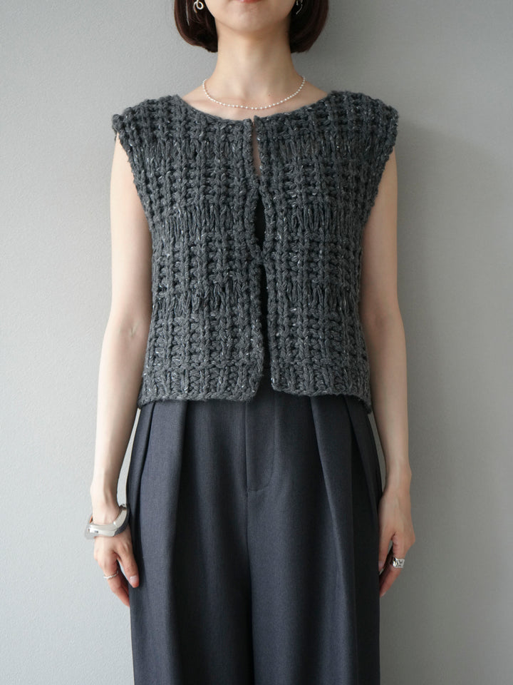 [予約]ミックスヤーンデザイン編みニットベスト/チャコール