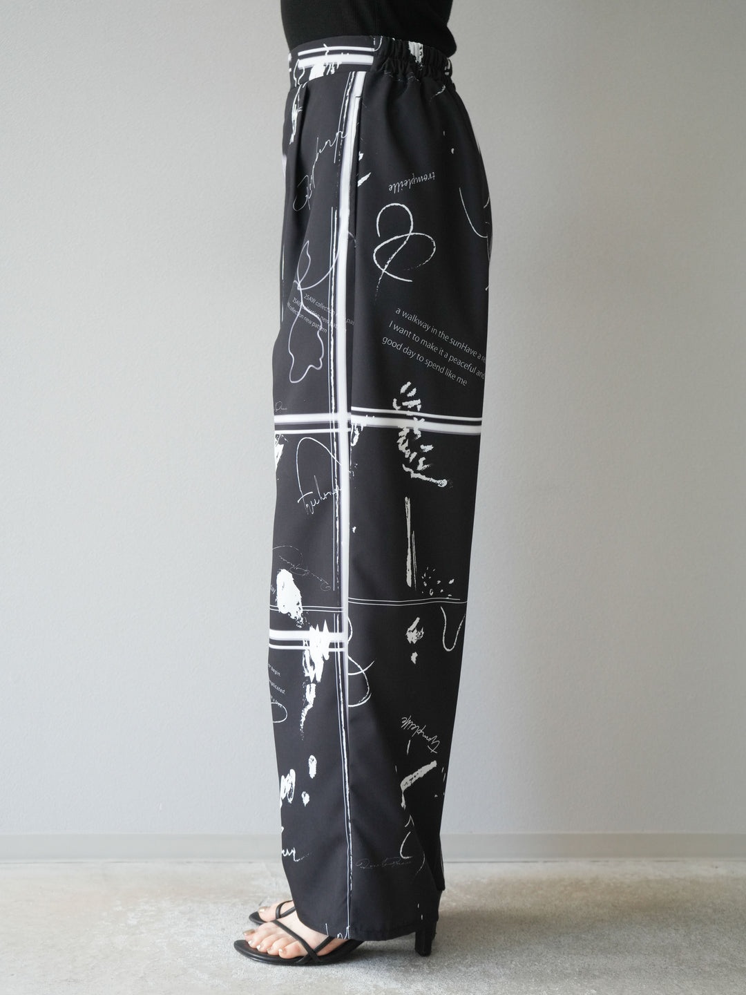 [予約]ペイント柄タックパンツ/ブラック