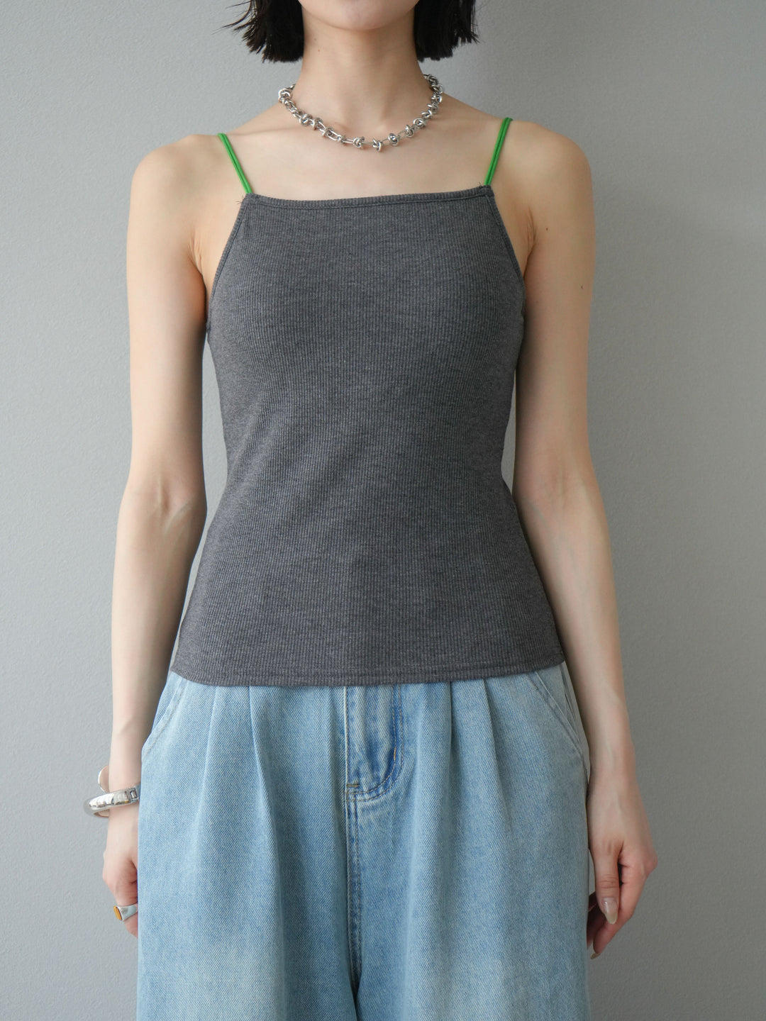 [予約]バイカラーストラップカップ付キャミソール/グレー